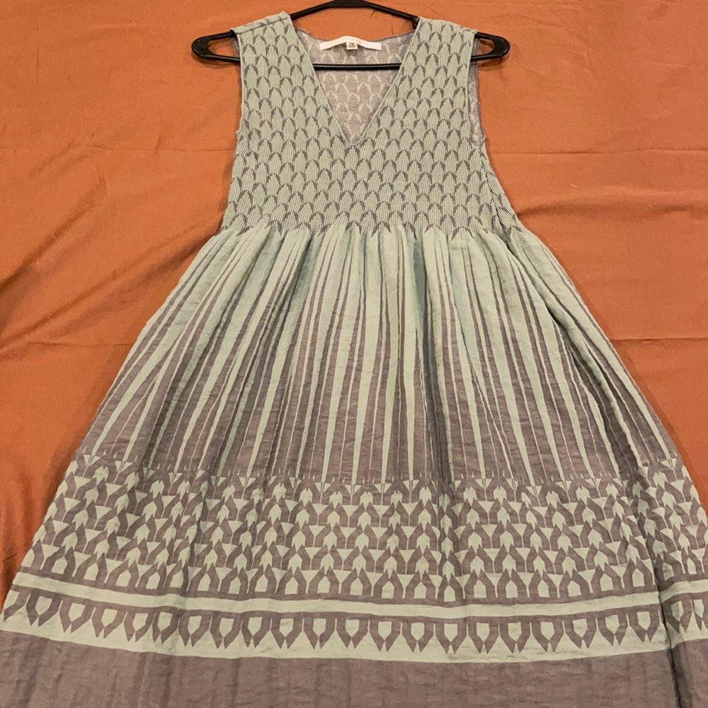 sleeveless summer smock dress (xs)